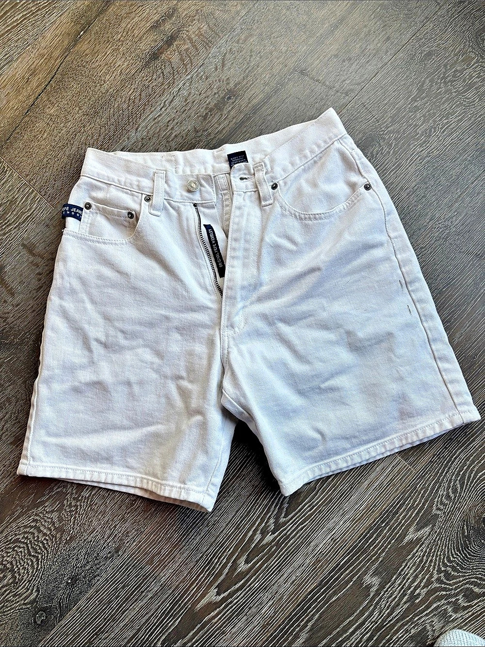 Pepe Jeans Portobello Road White Denim Jean Shorts Waist 26